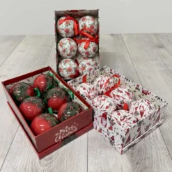 Confezione 6 palle natalizie aghi di pino diametro 8 cm con scatola