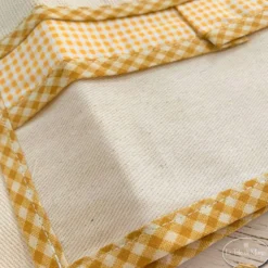 Copriaffettatrice ricamato giallo grande