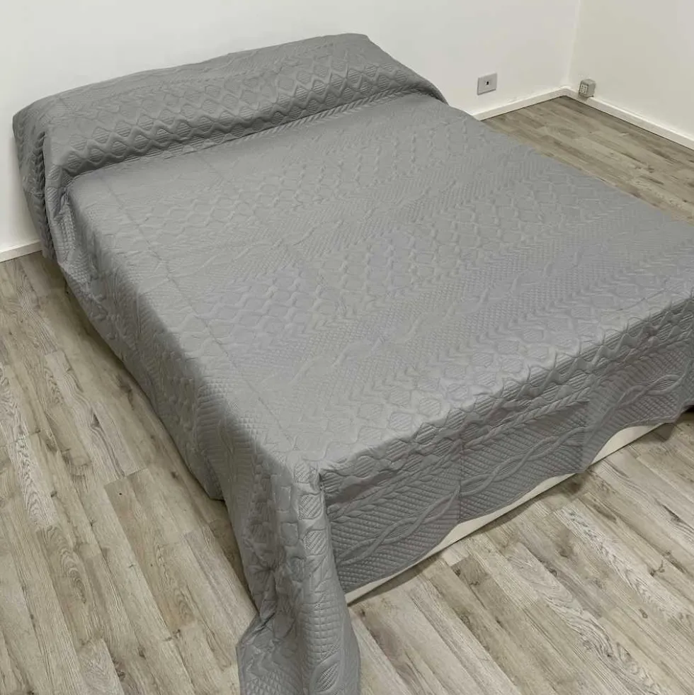 Copriletto trapuntato Cassis grigio Matrimoniale