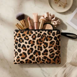 Pochette in tessuto Leopardo