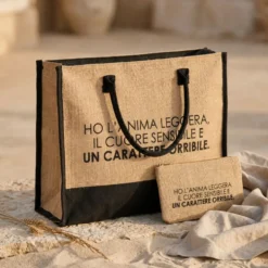 Set Borsa + Pochette di Juta Michy Carattere Orribile